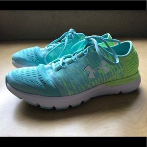 Under Armour Speedform Shoe Size 9 EUC